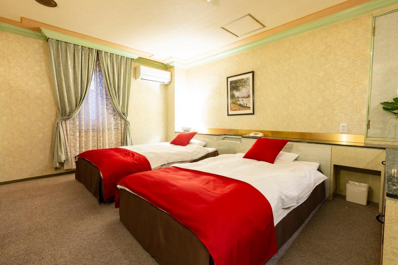 Hotel Liberty Kochi (Adults Only) Zewnętrze zdjęcie