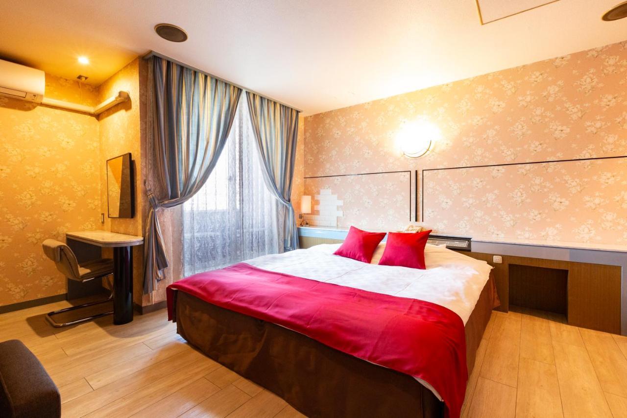 Hotel Liberty Kochi (Adults Only) Zewnętrze zdjęcie