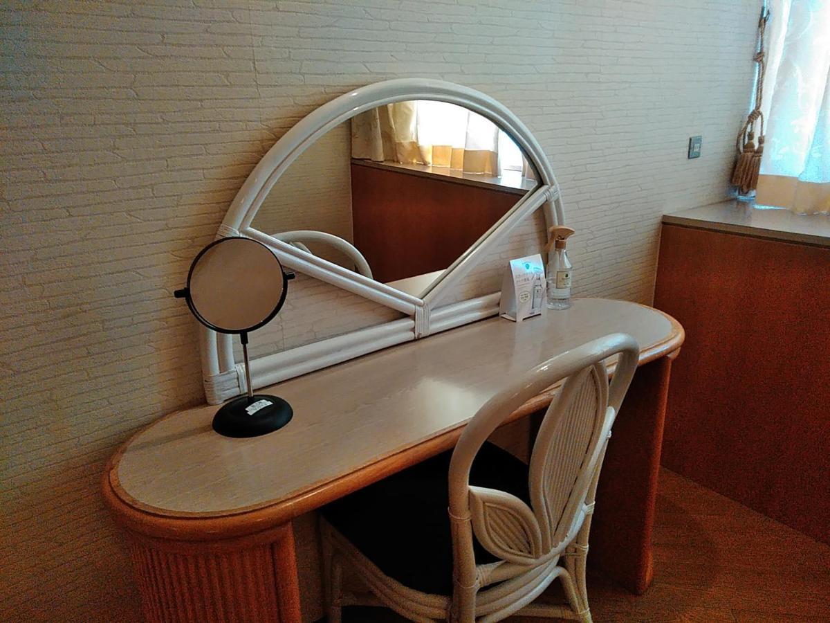 Hotel Liberty Kochi (Adults Only) Zewnętrze zdjęcie