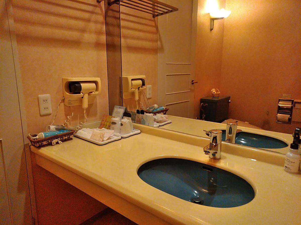 Hotel Liberty Kochi (Adults Only) Zewnętrze zdjęcie